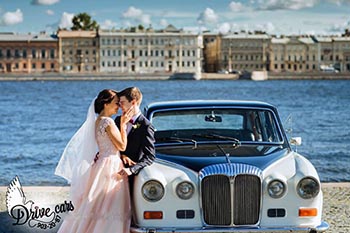 Заказ винтажных авто Собственный парк автомобилей